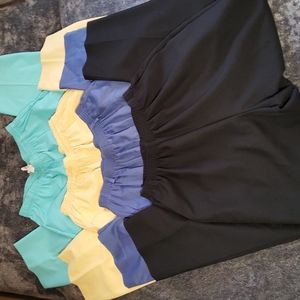 Lot of 4 pull on womens pants